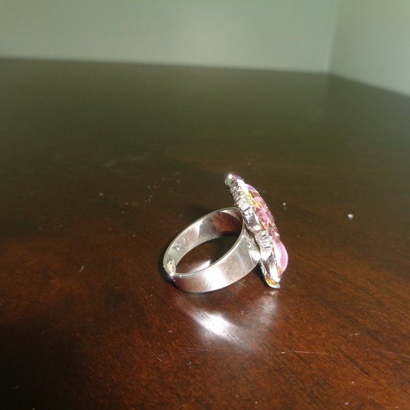 Pink beaded ring- costume jewelry - Picture 3 of 10